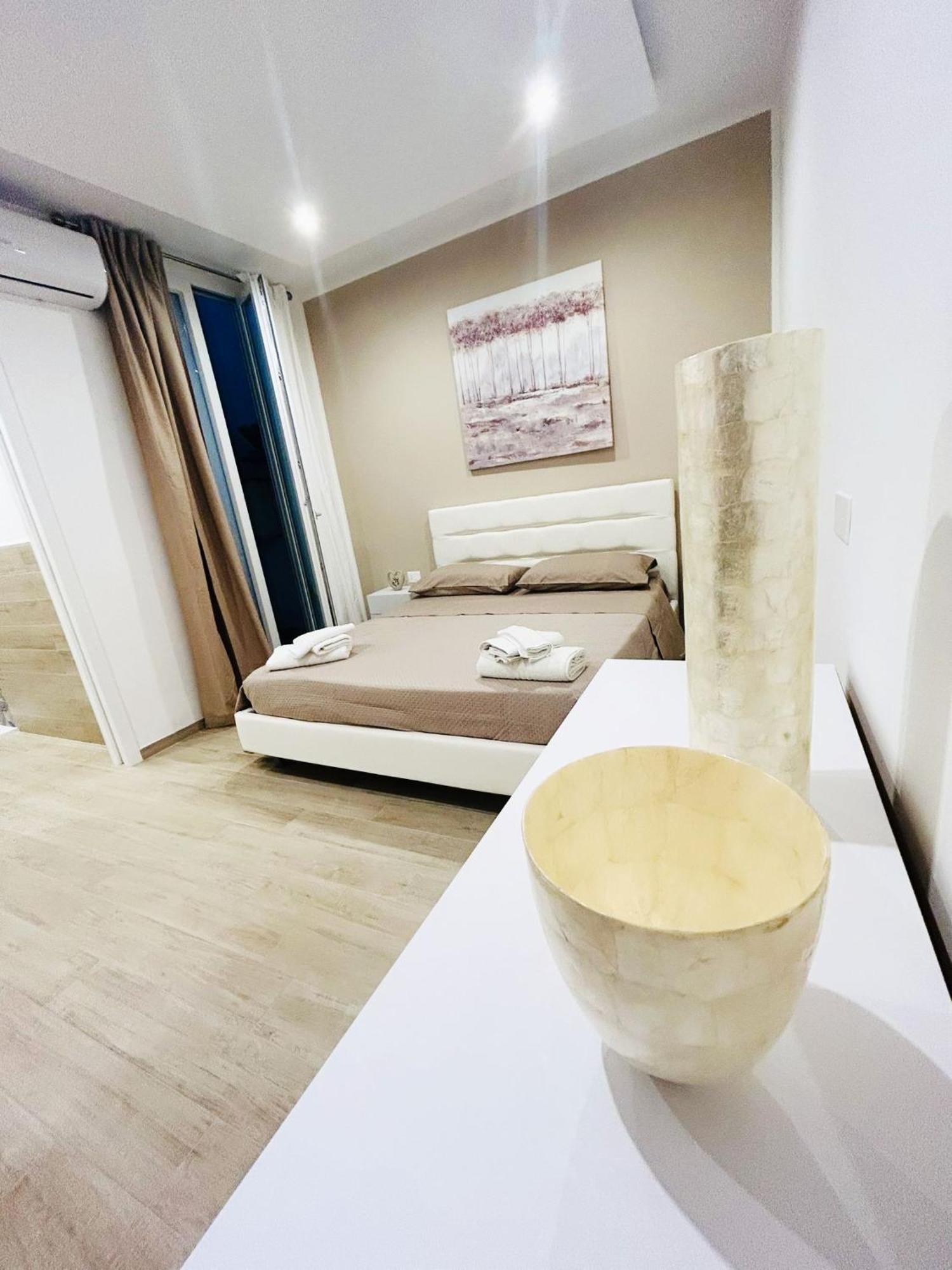 Bed E Suite Domar 布林迪西 外观 照片
