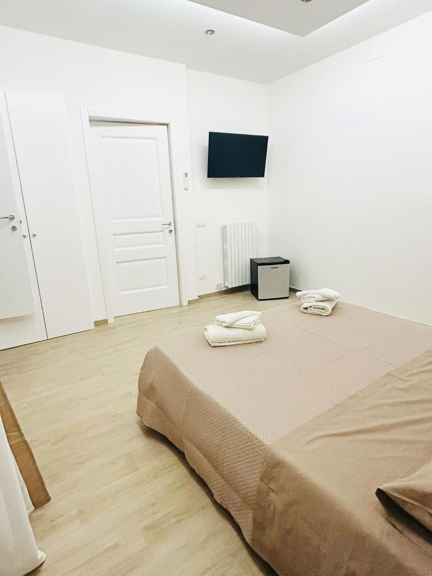 Bed E Suite Domar 布林迪西 外观 照片